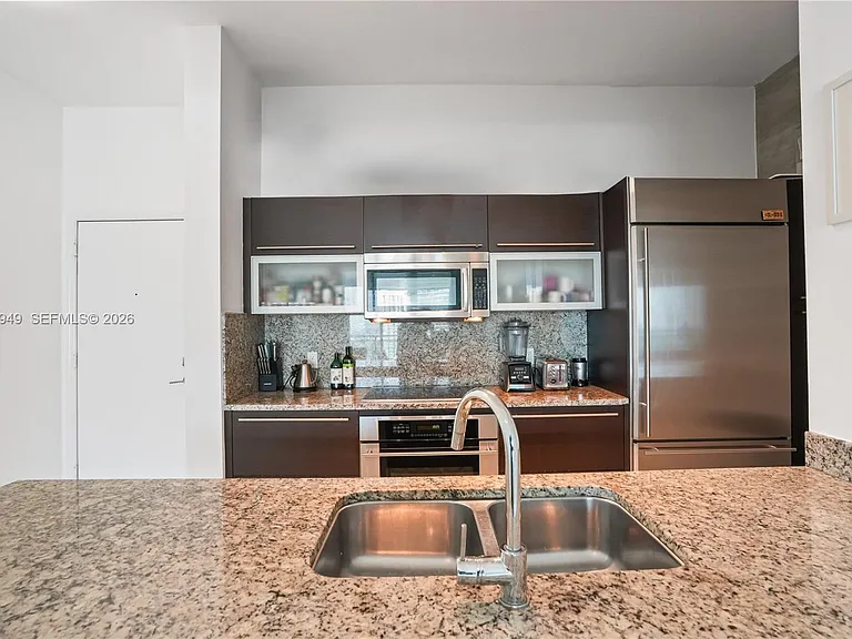 950 Brickell Bay Dr #4101 — Photo 5