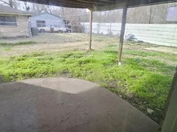 206 Memory Lane, Houston, TX 77037