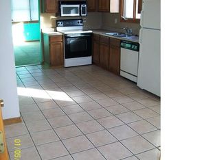 324 Oak St, Springfield, MA 01151