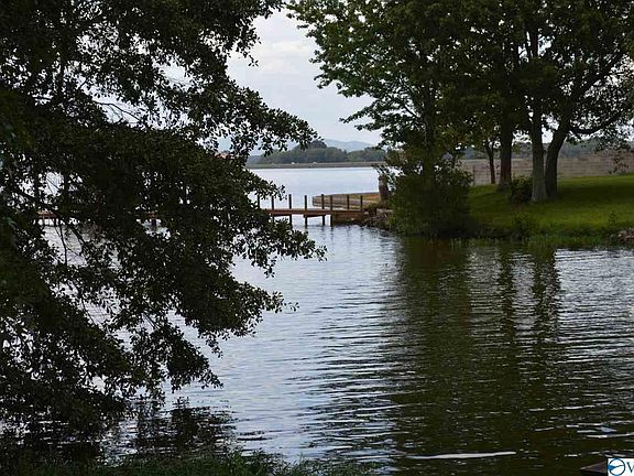 2nd image of 160 County Road 469