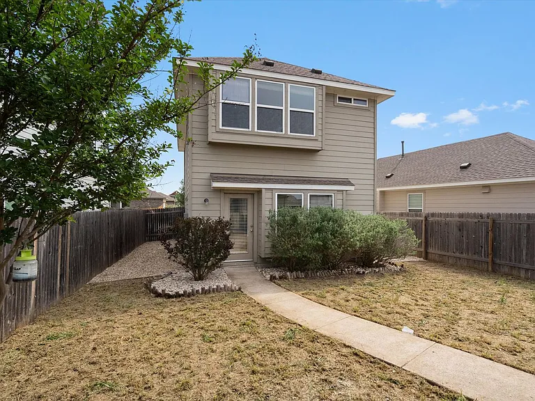 207 Wainscot Oak Way — Photo 24