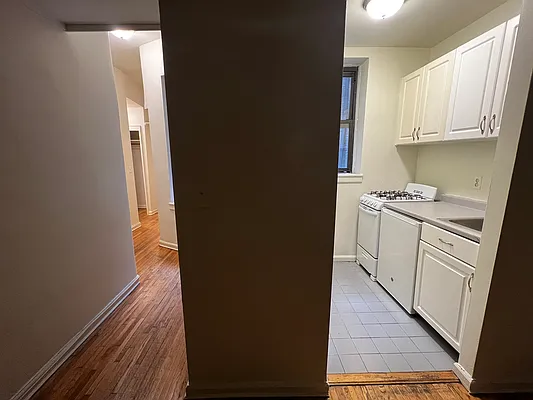 Rented by Compass | media 2