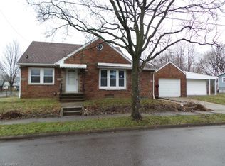 1133 Lily St, Akron, OH 44301