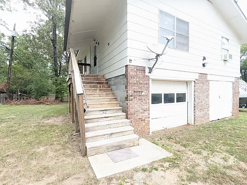 1 Inwood Rd Photo 1