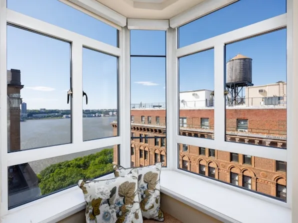 140 Riverside Drive 18-O image 1 of 13