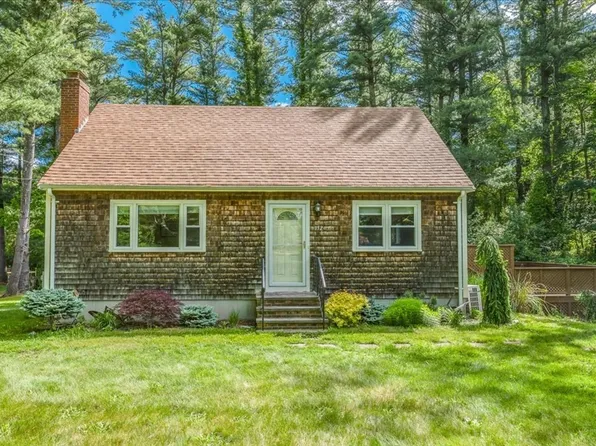 152 Alley Rd, Rochester, MA 02770