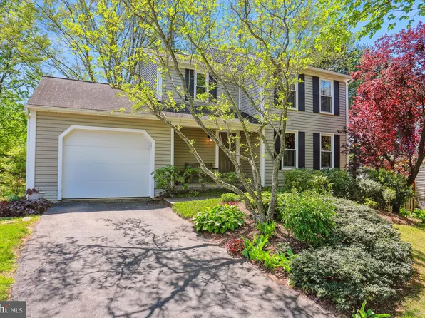 6 Mayhill Ct, Gaithersburg, MD 20879