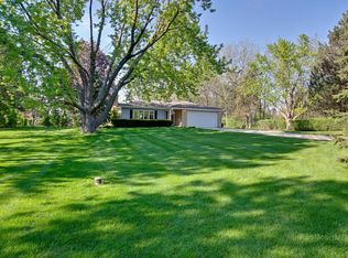 5701 Hanssen Rd, Gurnee, IL 60031