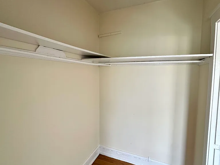 2712 N Milwaukee Ave — Photo 10