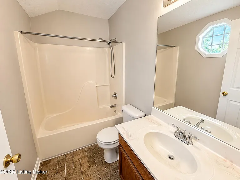 11707 Autumn Forest Ct — Photo 10