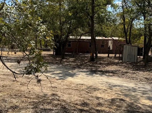 173 Oak View, La Vernia, TX 78121