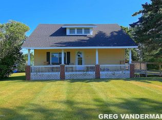 585 E Beardslee Rd, Sheridan, MI 48884