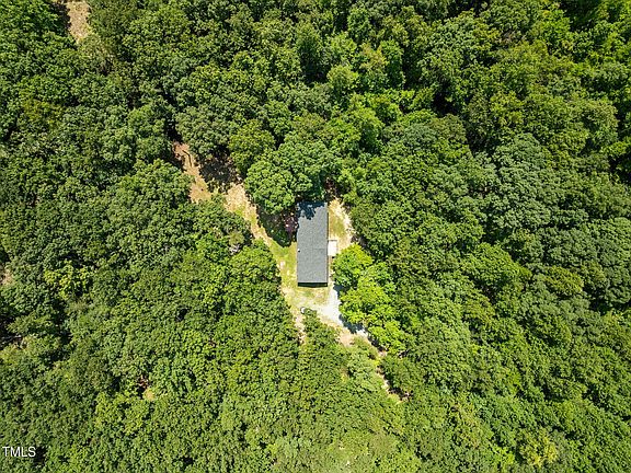 2nd image of 1020 Broad Rock Rd