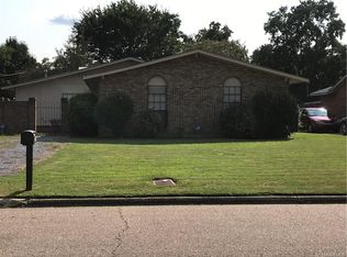 5776 Hyde Park Dr, Montgomery, AL 36117