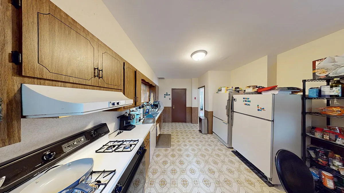 Building Photo - 1 Woodstock Ave #A