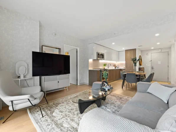 131-01 40th Road image 28 of 31