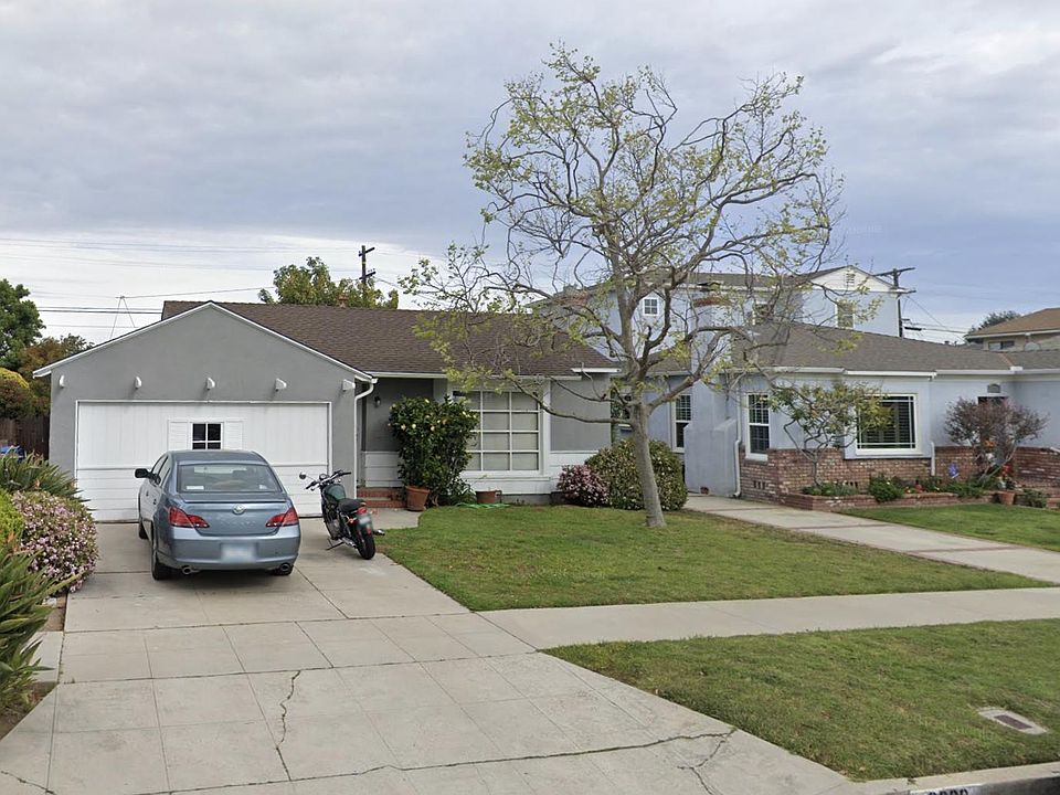 1st image of 8338 Holy Cross Pl
