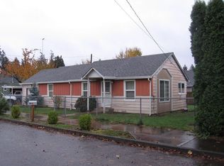 12302 SE Stephens St, Portland, OR 97233