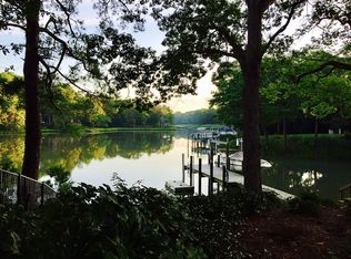 2468 Laurel Cove Dr, Virginia Beach, VA 23454