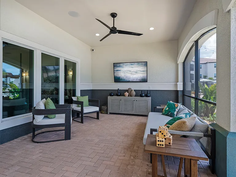 Revello Apartments — Photo 65