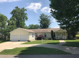 392 Pleasant Dr, Lucasville, OH 45648