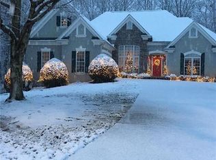 6126 Foxmoor Ct, Gainesville, GA 30506