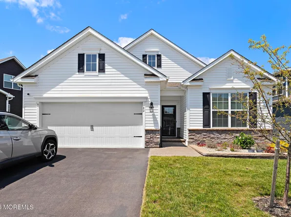 42 Cougar Lane, Barnegat, NJ 08005