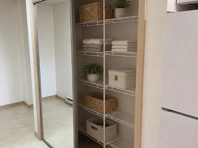 Unit Photo