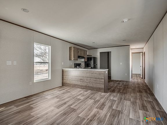 5th image of 352 Tremmal Rd