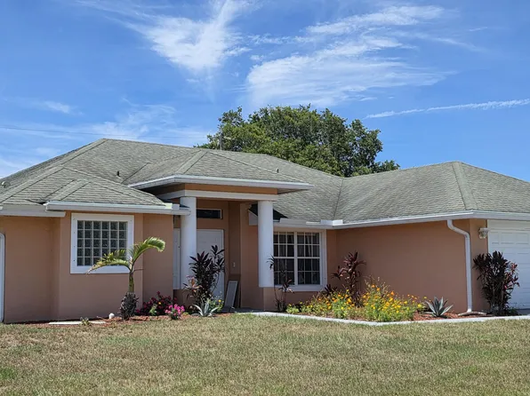 425 SW McComb Ave, Port Saint Lucie, FL 34953