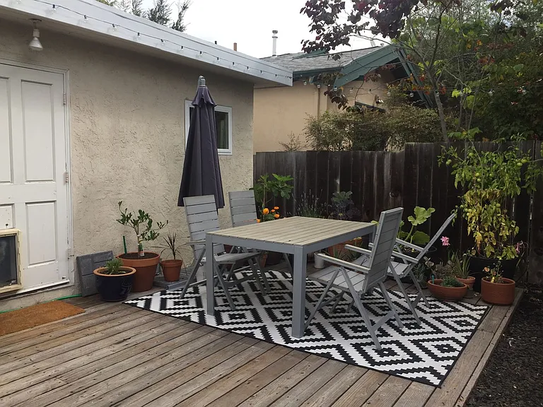 1380 Hearst Ave — Photo 16