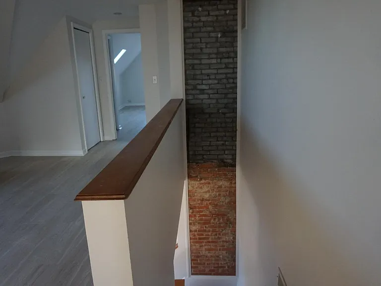 1817 W 44th St #3 — Photo 14