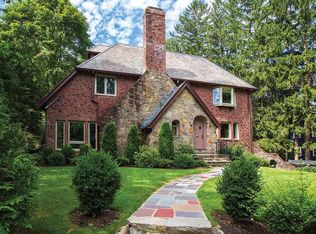 91 Intervale Rd, Newton, MA 02459