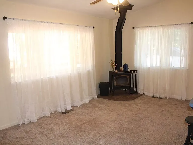 26217 Elkhorn Ct — Photo 6