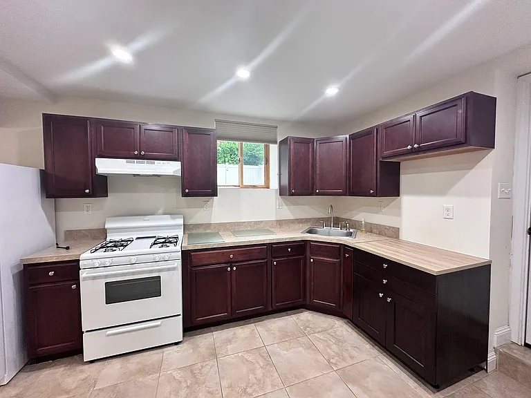 88 Newton St #2 — Photo 5