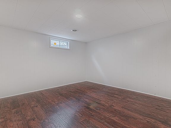 4th image of 9607 Plymouth Pl