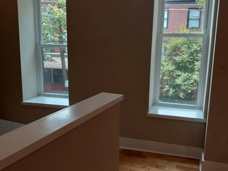 542 Christian St #2 — Photo 14