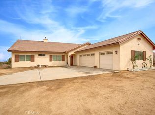 9323 Buttonwood St, Phelan, CA 92371