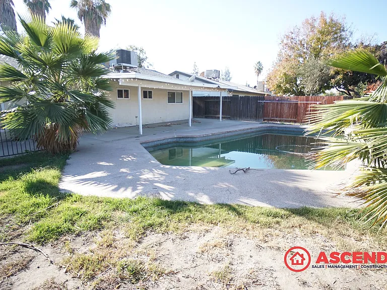 5104 Belcrest Ave — Photo 14