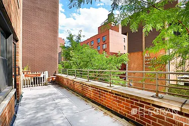 Rented by (Legacy) Elegran