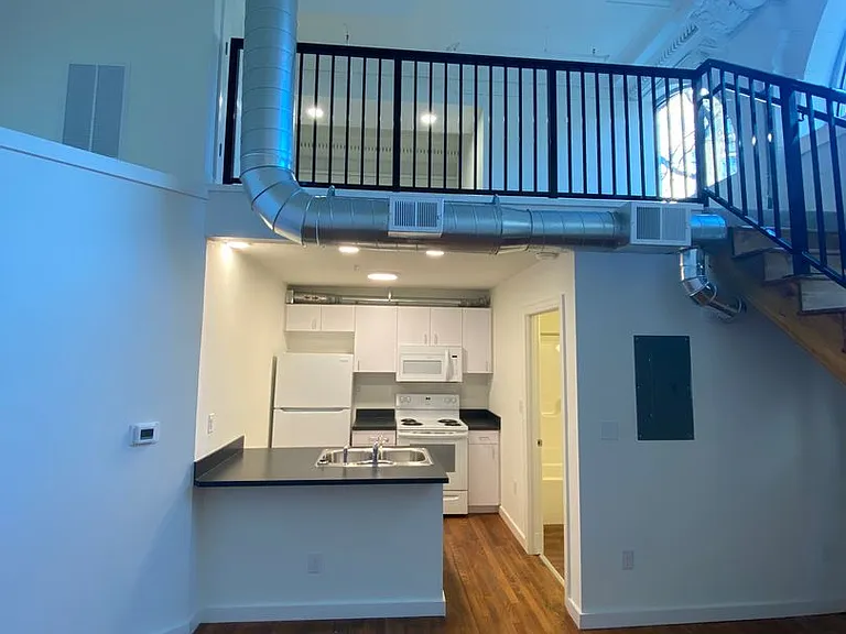 415 E. Grace Street — Photo 31
