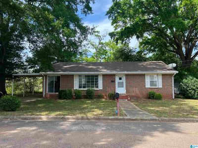 211 Sunset Dr, Talladega, AL, 35160