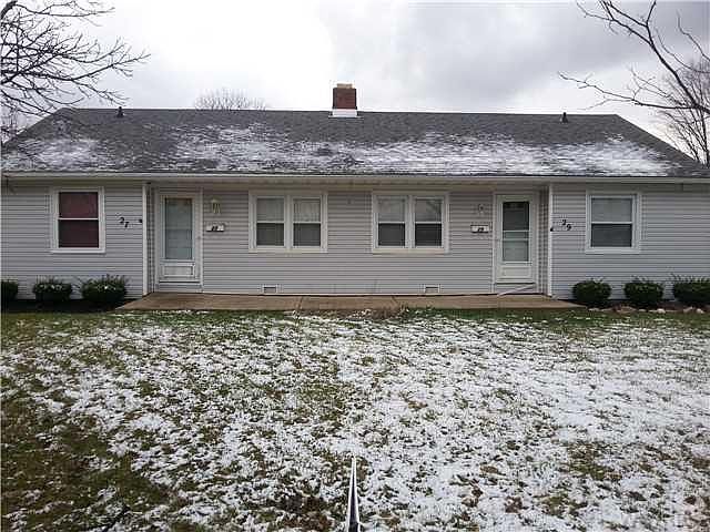 1st image of 27-29 Pendlewood Dr