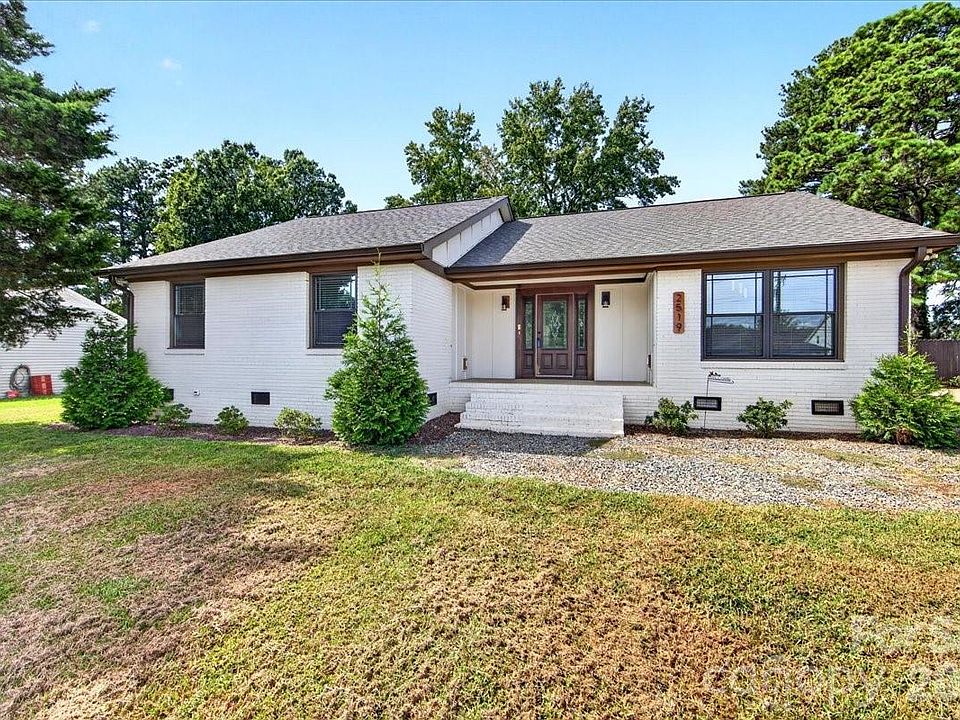 1st image of 2519 Matthews Mint Hill Rd