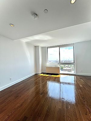 1st image of 225 Schermerhorn St APT 7M