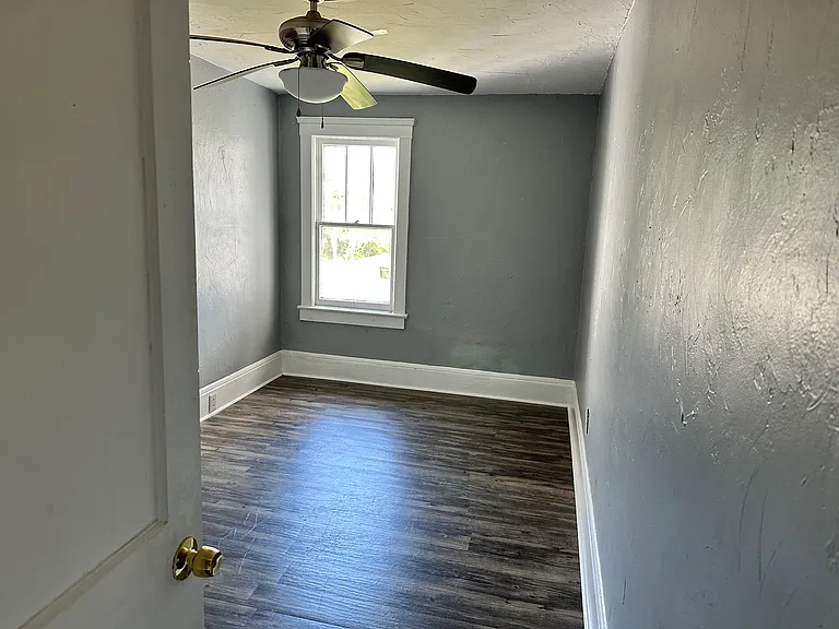 827 N Oleander Ave #1 — Photo 12