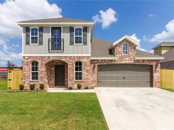 1615 Park St, Lowell, AR 72745