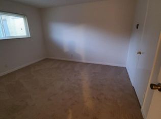 233 San Luis Ave APT 5, San Bruno, CA 94066