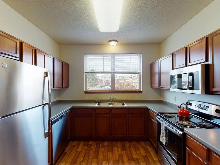 Heritage Village Apartments — Photo 7
