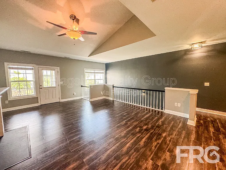 1935 Tara Ct #204 — Photo 5